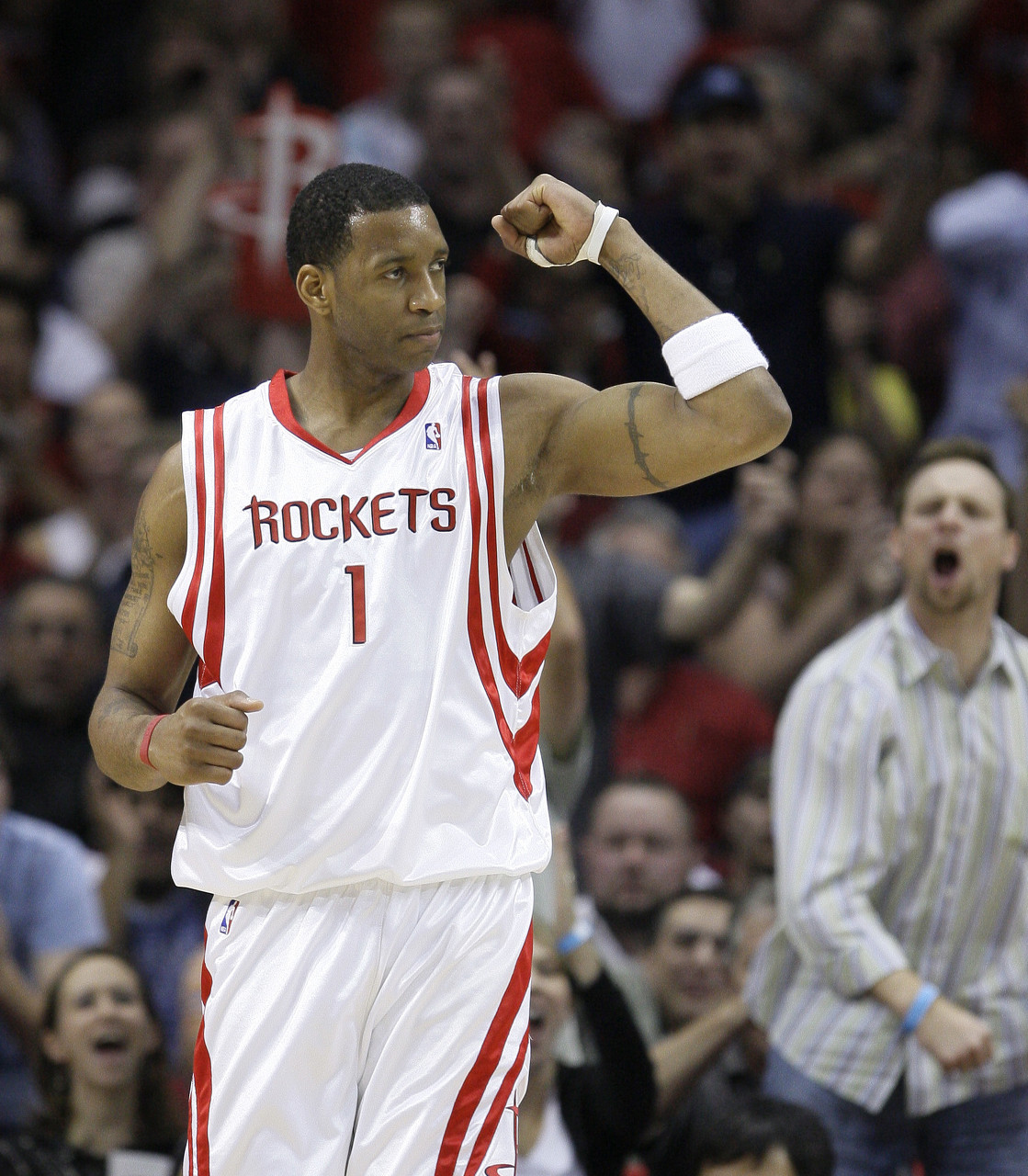 盖伊:进NBA后第一个打爆我的人是麦迪 季前赛他在我头上砍42分